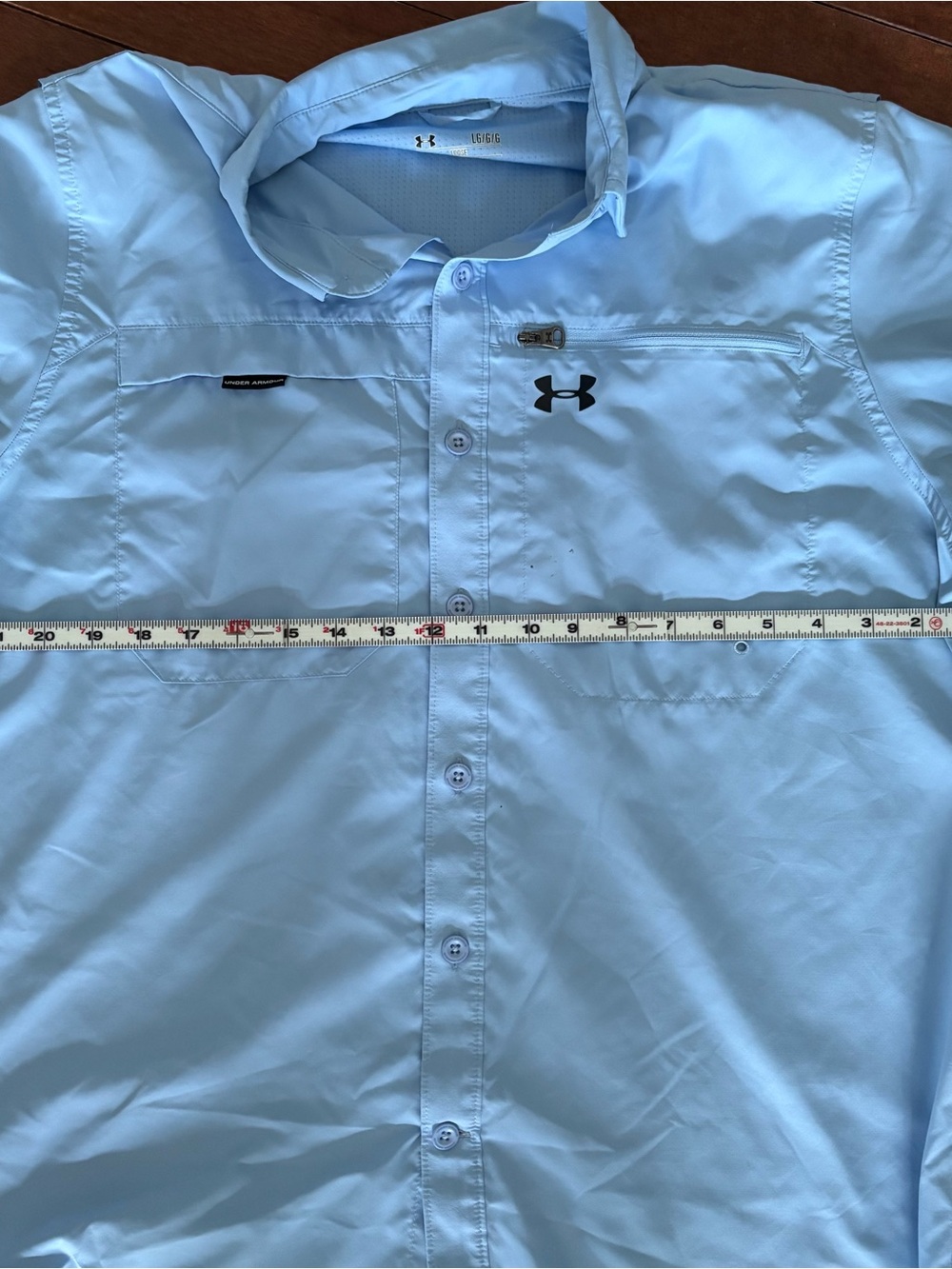 Under Armour Light Blue Short-Sleeve Button-Up Performance Shirt Large - Picture 8 of 9